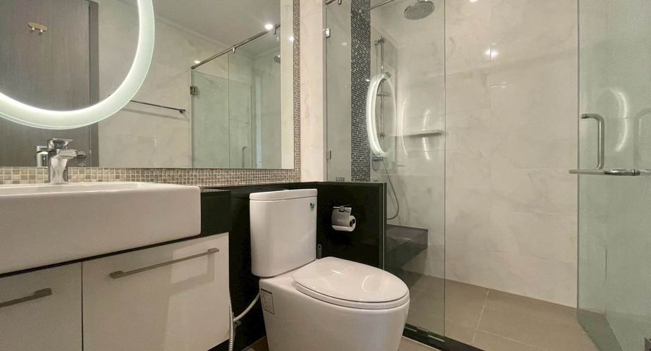 Wohnung zur Miete mit 2 Zimmer in Watthana, Bangkok