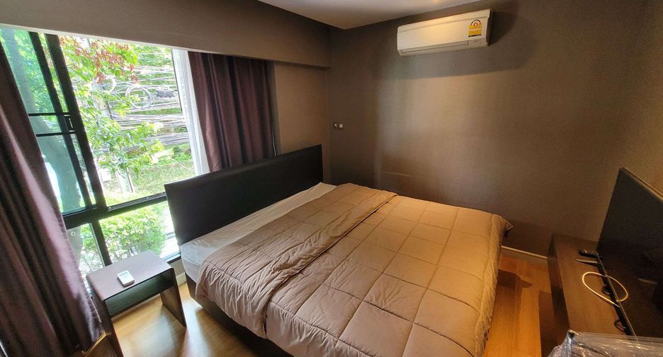 Condo en alquiler de 2 habitaciones en Khlong Toei, Bangkok