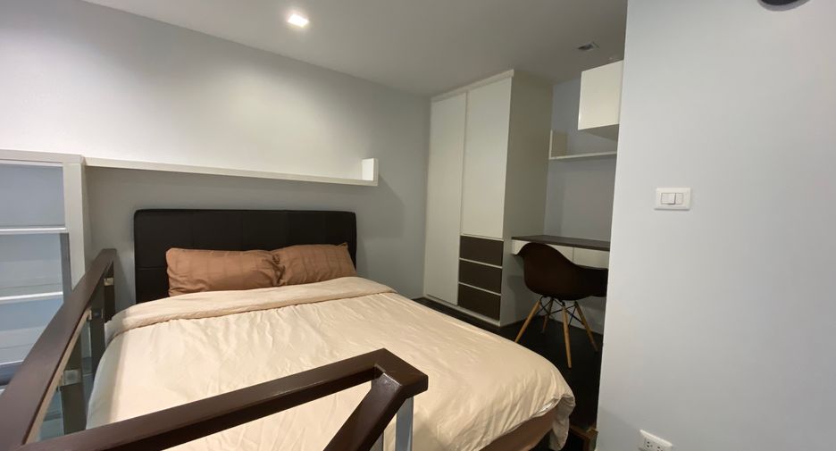 For rent 1 Beds condo in Khlong Toei, Bangkok