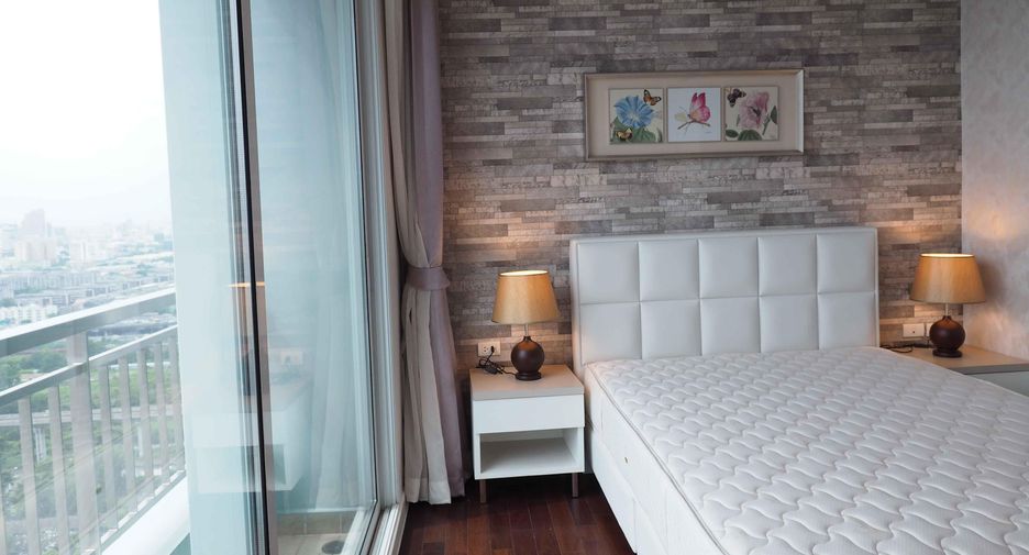 Wohnung zur Miete mit 3 Zimmer in Watthana, Bangkok