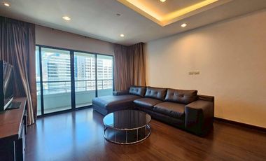 À louer 3 chambres condo à Sathon, Bangkok
