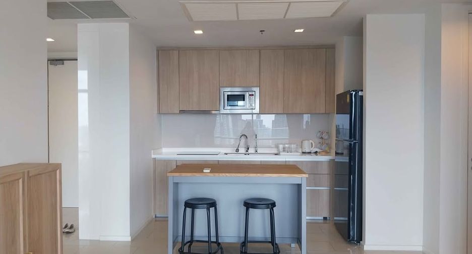 Condo en alquiler de 2 habitaciones en Watthana, Bangkok
