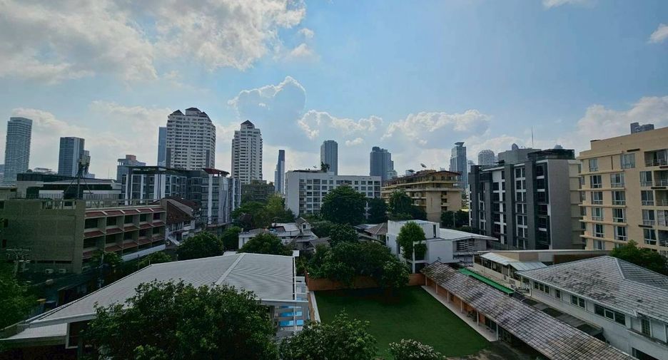 For rent 1 Beds condo in Watthana, Bangkok