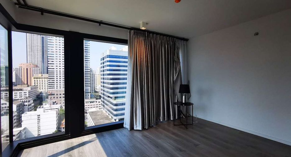 Wohnung zur Miete mit 2 Zimmer in Sathon, Bangkok