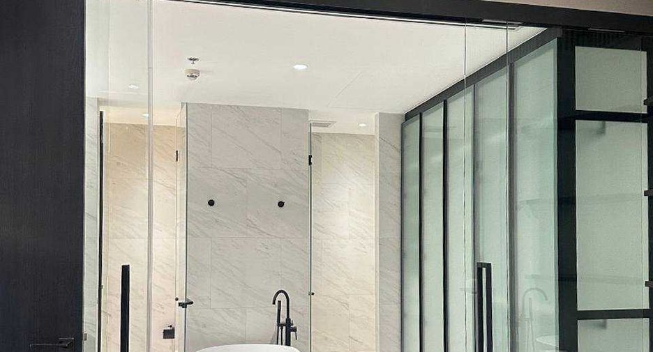 Condo en alquiler de 1 habitaciones en Sathon, Bangkok