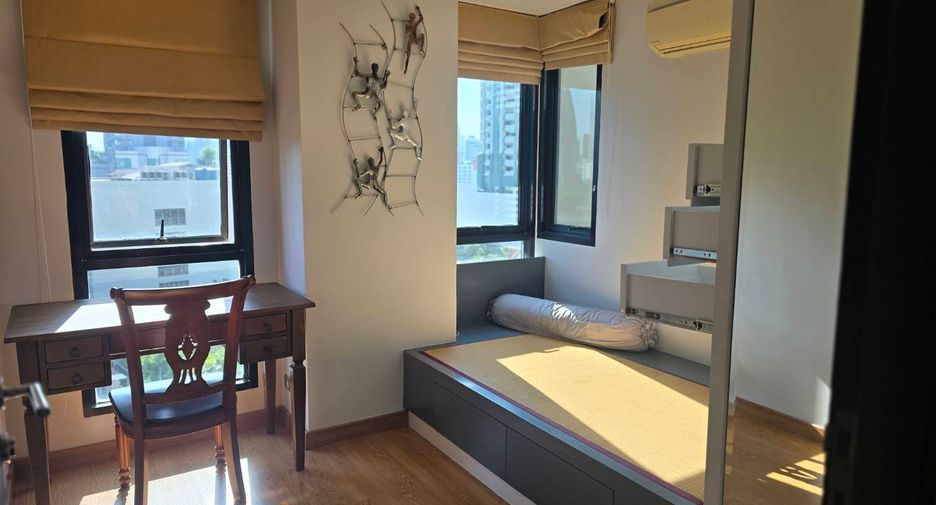For rent 2 ベッドルーム condo in Watthana, Bangkok