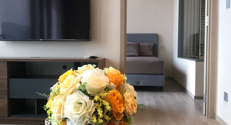 For rent 1 bed condo in Watthana, Bangkok