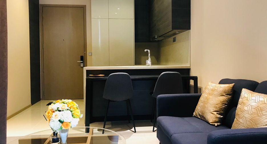 For rent 1 bed condo in Watthana, Bangkok