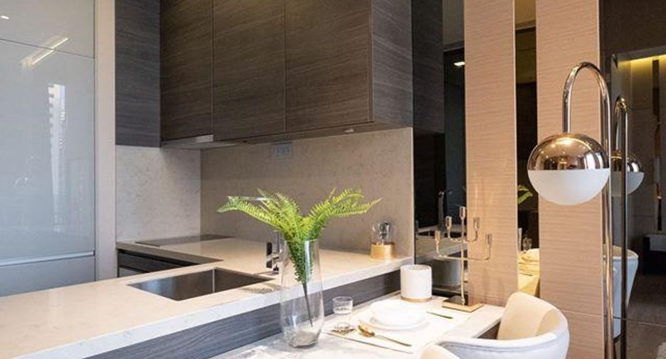 For rent 1 bed condo in Watthana, Bangkok