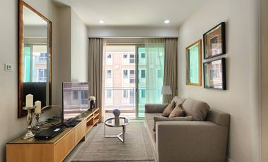 For rent 2 bedrooms condo in Pathum Wan, Bangkok