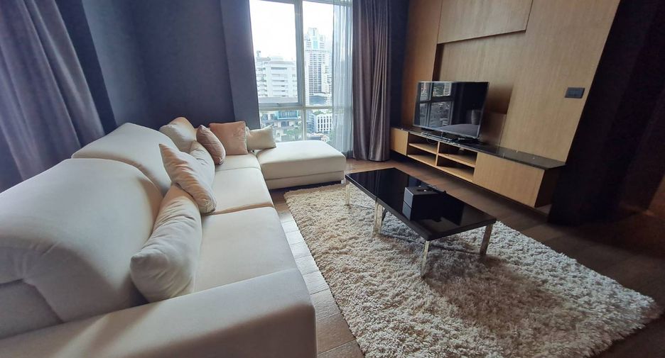 Condo en alquiler de 4 habitaciones en Watthana, Bangkok