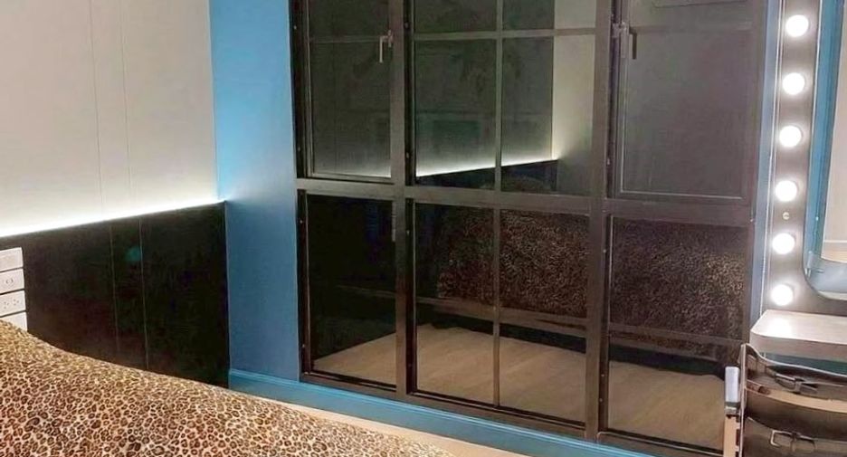 Condo en alquiler y en venta de 3 habitaciones en Pathum Wan, Bangkok