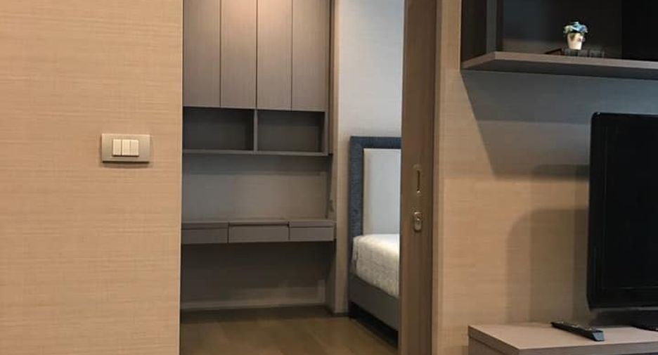 For rent 1 bed condo in Sathon, Bangkok
