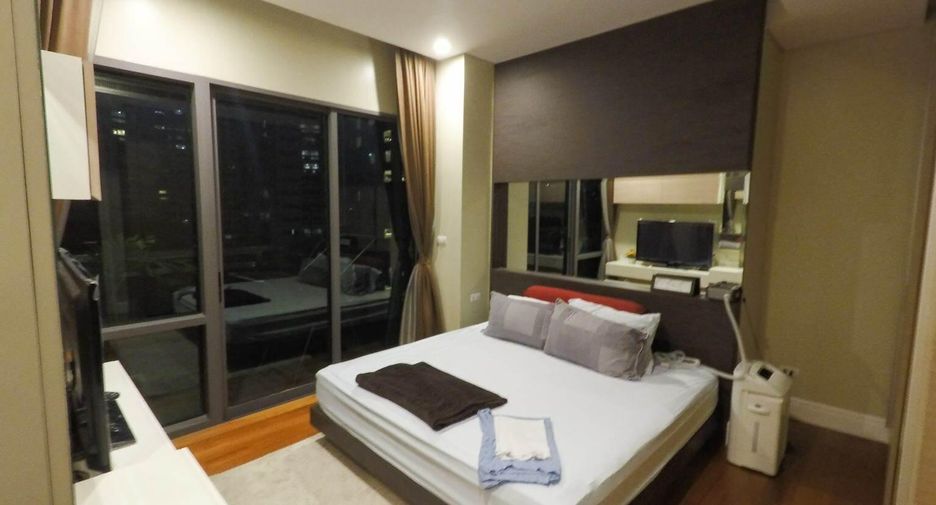 For rent and for sale 2 bedrooms condo in Khlong Toei, Bangkok