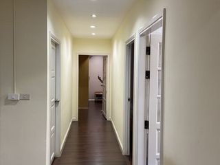 Condo en alquiler de 3 habitaciones en Watthana, Bangkok