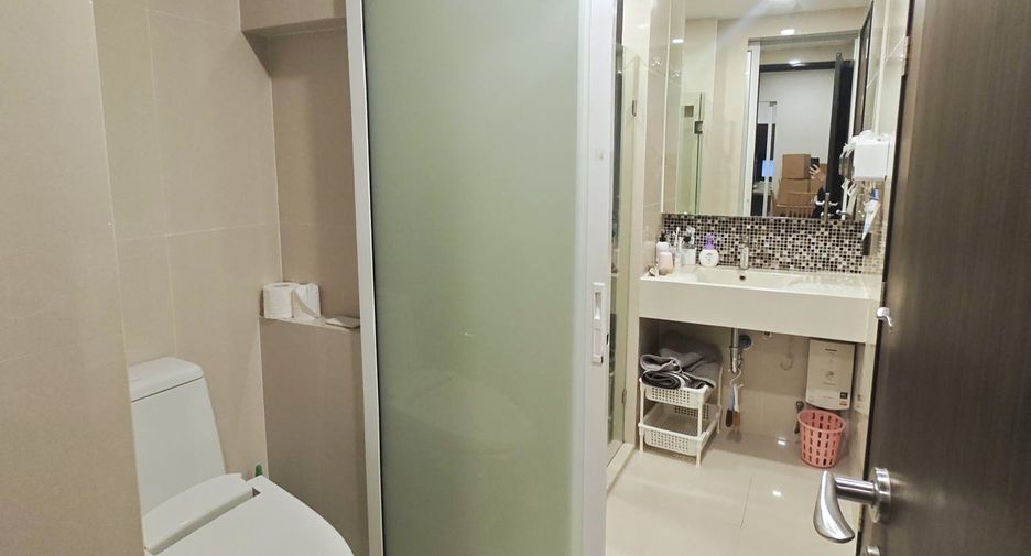 Condo en alquiler de 2 habitaciones en Khlong Toei, Bangkok
