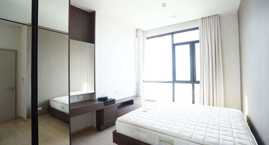 À louer et à vendre 2 chambres condo à Watthana, Bangkok