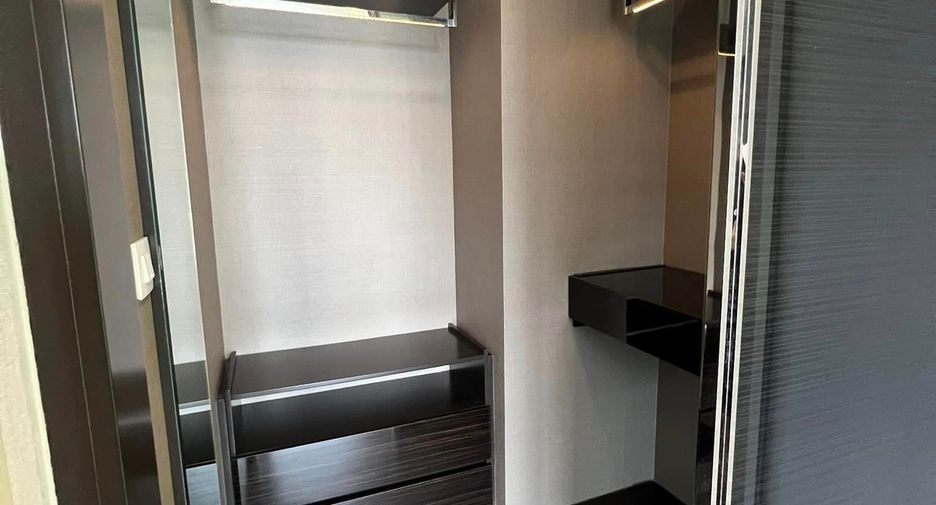 Wohnung zur Miete mit 2 Zimmer in Sathon, Bangkok