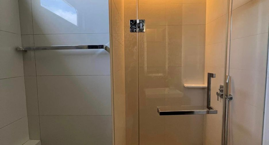 Wohnung zur Miete mit 2 Zimmer in Sathon, Bangkok