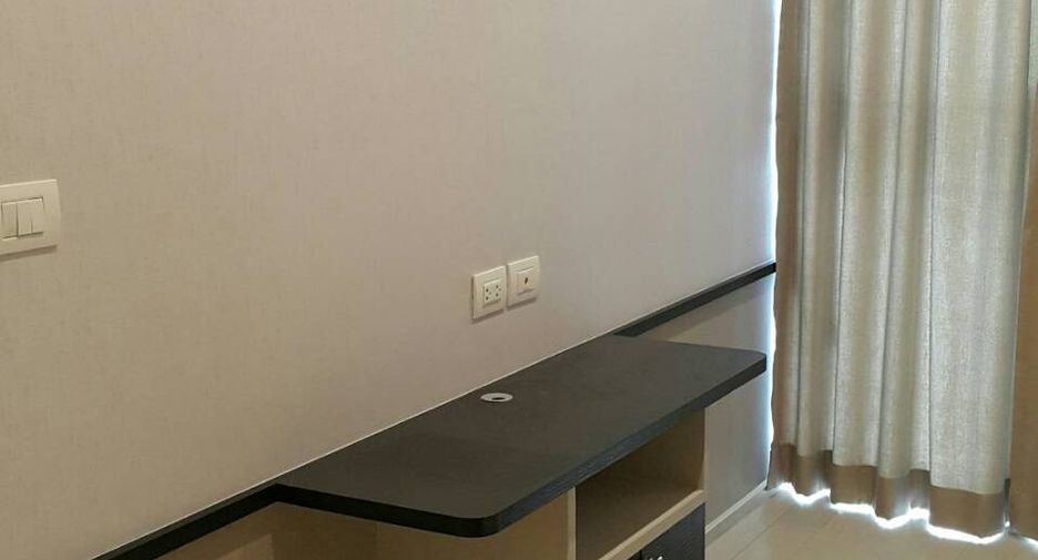 For rent 2 ベッドルーム condo in Pathum Wan, Bangkok