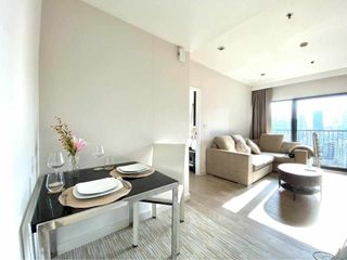 Condo en alquiler de 1 habitaciones en Khlong Toei, Bangkok