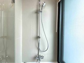 Condo en alquiler de 1 habitaciones en Khlong Toei, Bangkok