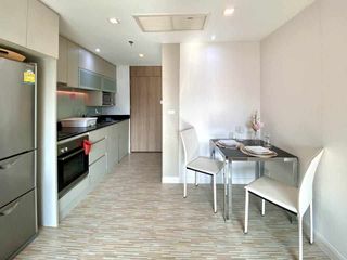 Condo en alquiler de 1 habitaciones en Khlong Toei, Bangkok