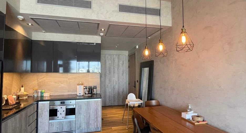 Wohnung zur Miete und zum Kauf mit 2 Zimmer in Watthana, Bangkok