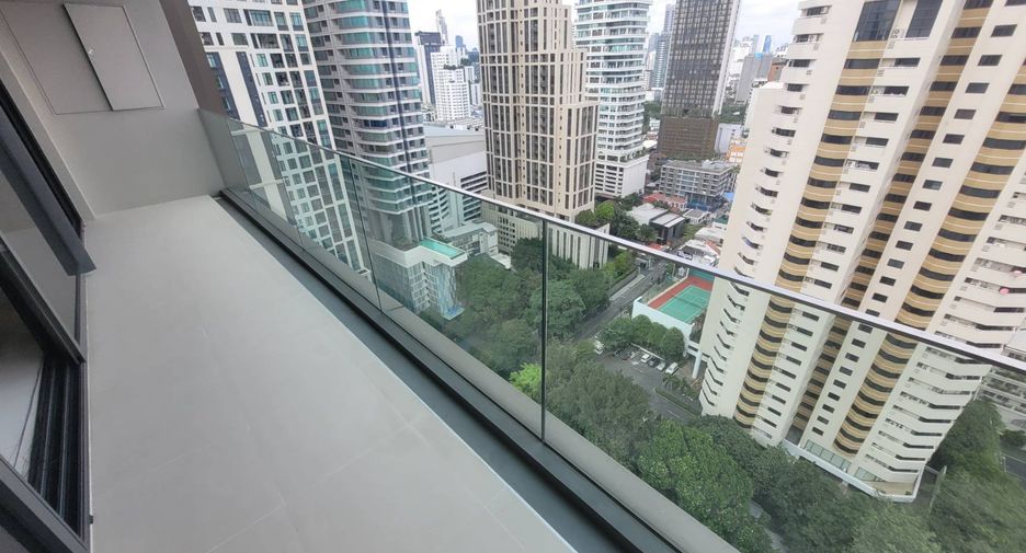 For rent 2 bedrooms condo in Khlong Toei, Bangkok