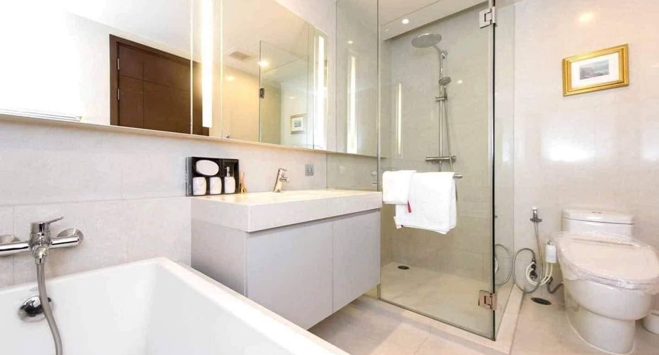 For rent 1 bed condo in Watthana, Bangkok