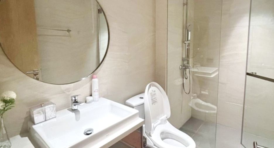 For rent 1 bed condo in Watthana, Bangkok