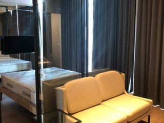 Condo en alquiler y en venta de 2 habitaciones en Khlong Toei, Bangkok