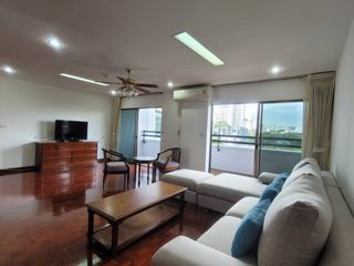 For rent 3 bedrooms condo in Watthana, Bangkok