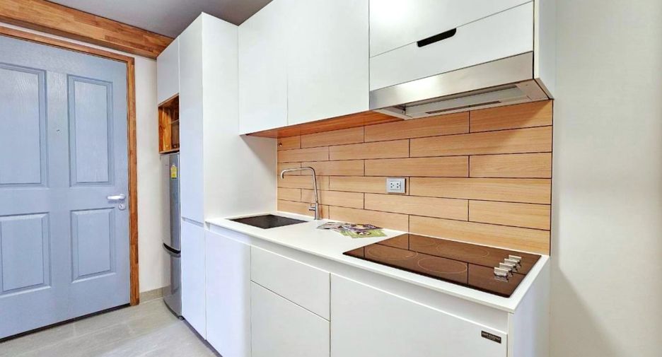 Condo en alquiler de 1 habitaciones en Khlong Toei, Bangkok