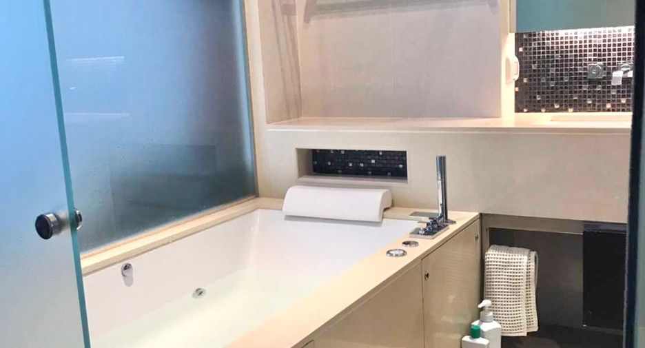 For rent 1 Beds condo in Khlong Toei, Bangkok
