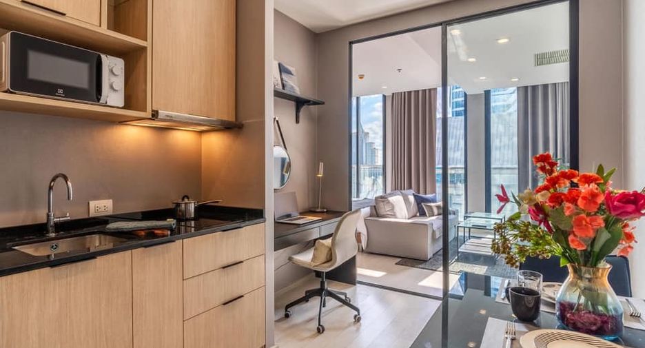 Condo en alquiler de 1 habitaciones en Pathum Wan, Bangkok