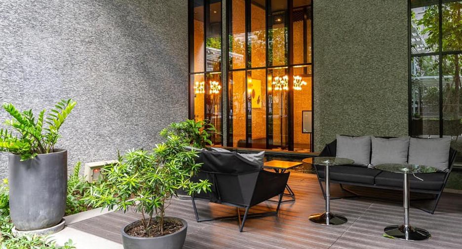 Condo en alquiler de 1 habitaciones en Pathum Wan, Bangkok