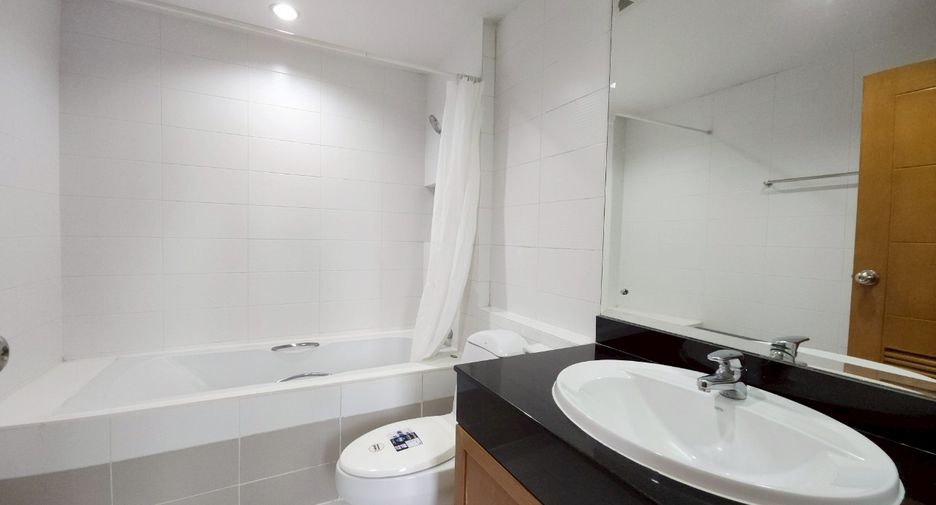 Wohnung zur Miete mit 2 Zimmer in Khlong Toei, Bangkok
