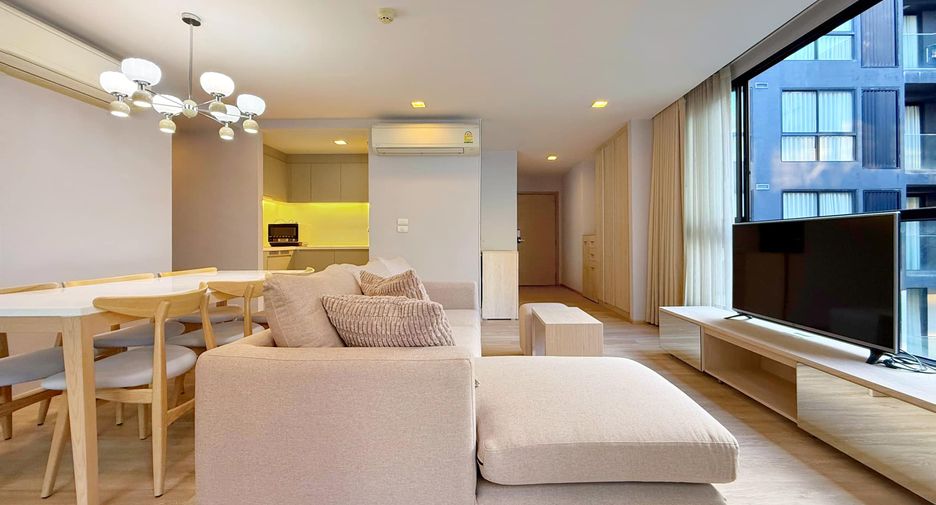 Wohnung zur Miete und zum Kauf mit 3 Zimmer in Khlong Toei, Bangkok