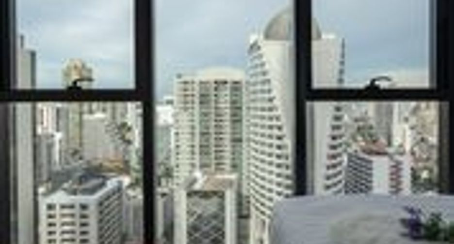 Condo en alquiler y en venta de 2 habitaciones en Khlong Toei, Bangkok