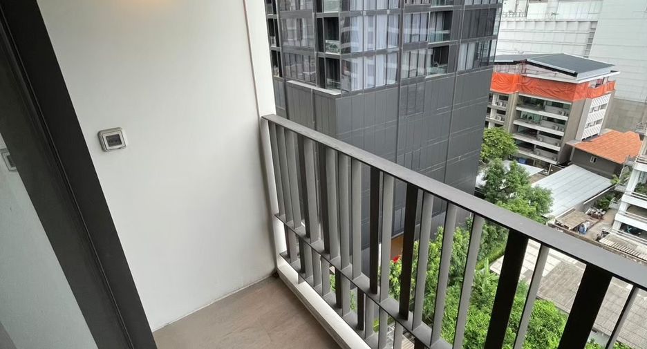 À louer 1 chambre condo à Khlong Toei, Bangkok