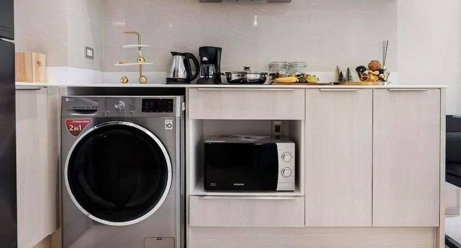 Wohnung zur Miete und zum Kauf mit 2 Zimmer in Khlong Toei, Bangkok