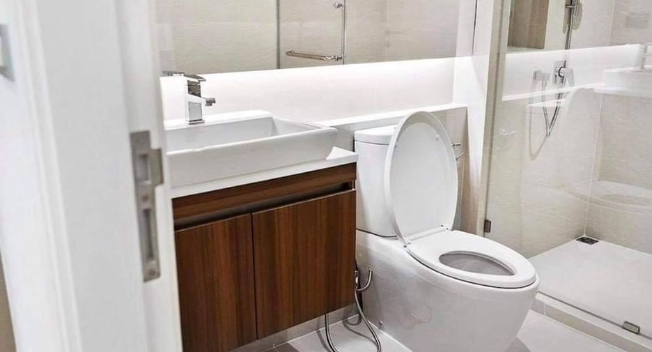 Wohnung zur Miete und zum Kauf mit 2 Zimmer in Khlong Toei, Bangkok