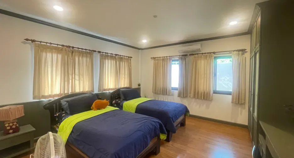 À louer 3 chambres maison à Huay Yai, Pattaya