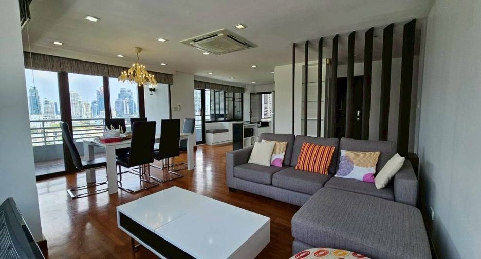 Condo en alquiler de 2 habitaciones en Khlong Toei, Bangkok