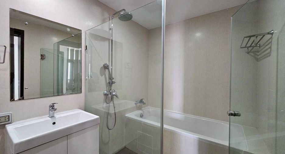 Condo en alquiler de 2 habitaciones en Khlong Toei, Bangkok