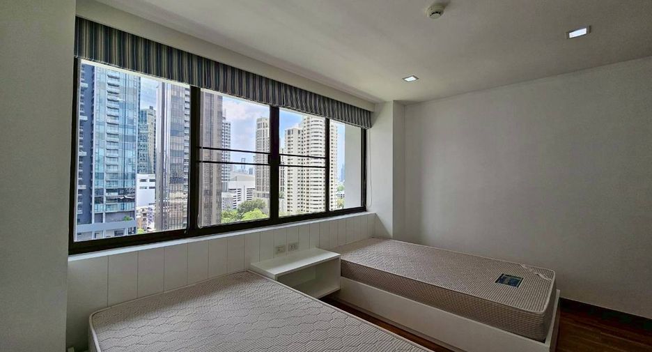 Condo en alquiler de 2 habitaciones en Khlong Toei, Bangkok