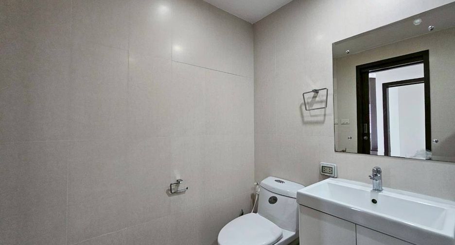 Condo en alquiler de 2 habitaciones en Khlong Toei, Bangkok