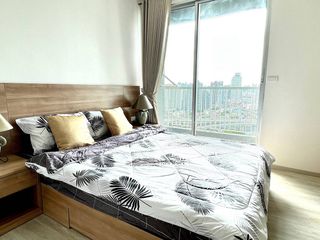 À louer 1 chambre condo à Phra Khanong, Bangkok