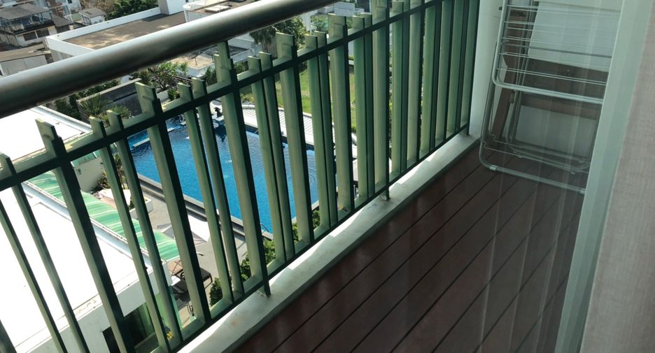 For rent 1 bed condo in Watthana, Bangkok